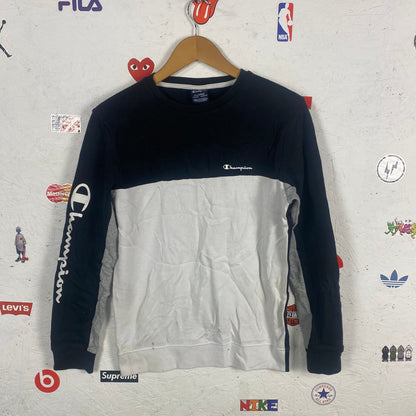 Vintage Champion Sweatshirt