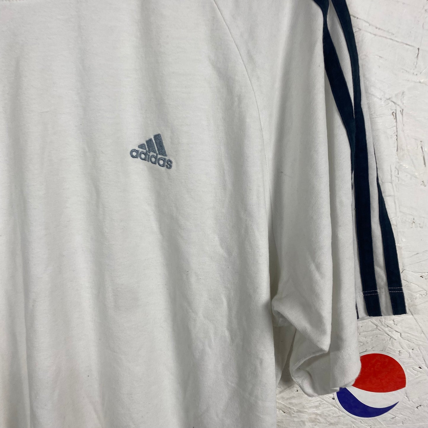 Vintage Adidas T-shirt