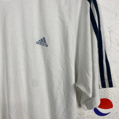 Vintage Adidas T-shirt